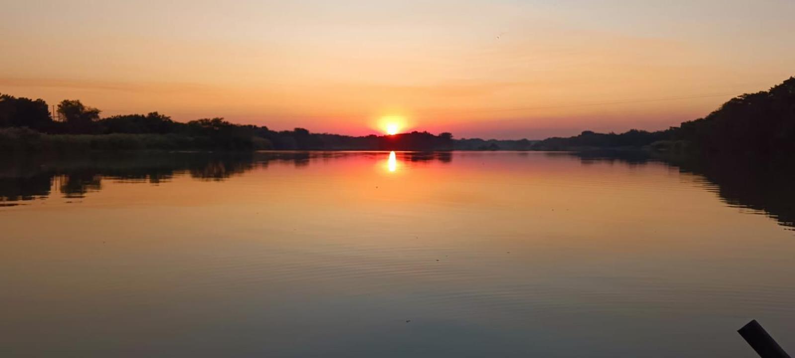 Hippo Retreat & Tiger Fishing Komatipoort Bagian luar foto